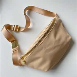 Stoney Clover Lane Fanny Pack - Sand